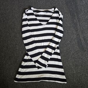 Striped Black and White Women's Knit Long Shirt V-neck